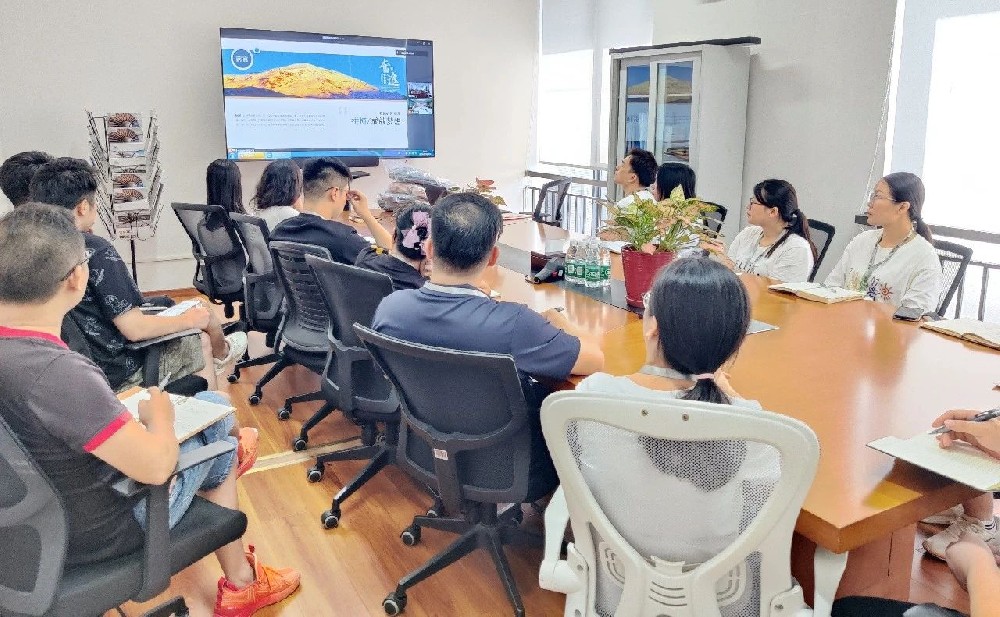 總結(jié)成果，?明確方向——微視光電7月績(jī)效分析會(huì)